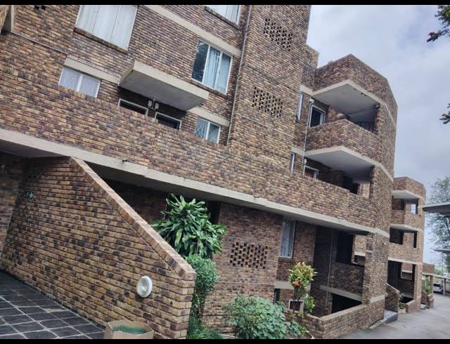 3 BEDROOM APARTMENT FOR SALE IN THE WOLDS